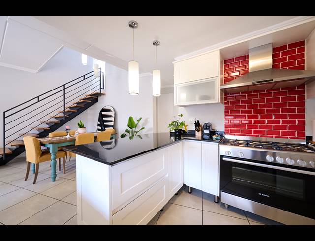 3 BEDROOM TOWNHOUSE FOR SALE IN PAULSHOF